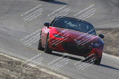 media/Nov-10-2025-Private Event (Mon) [[7fd464aee1]]/Novice/Session 2 (Phil Hill)/